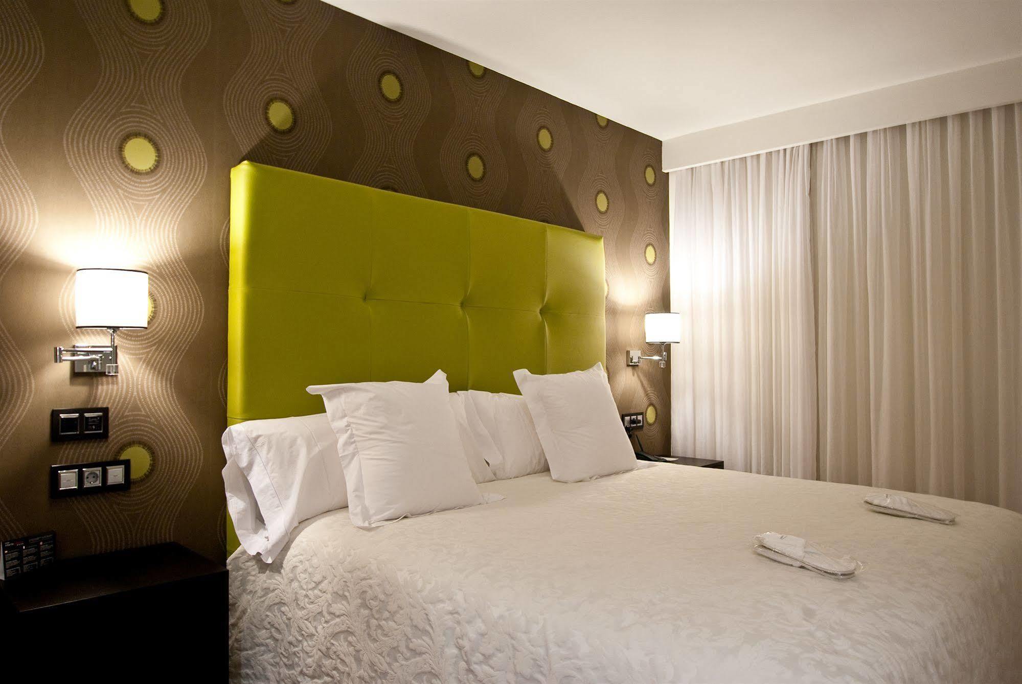 Hotel Infanta Leonor Écija Esterno foto